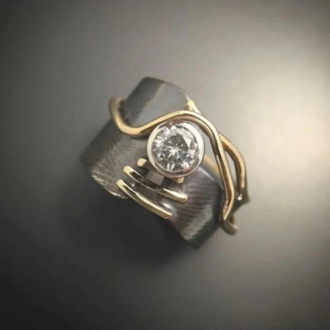 Radiant Vintage Silver Shine Ring for Parties