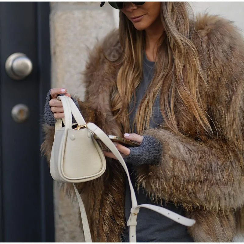 Women's Plush Fur Jacket | Warm & Weatherproof 5