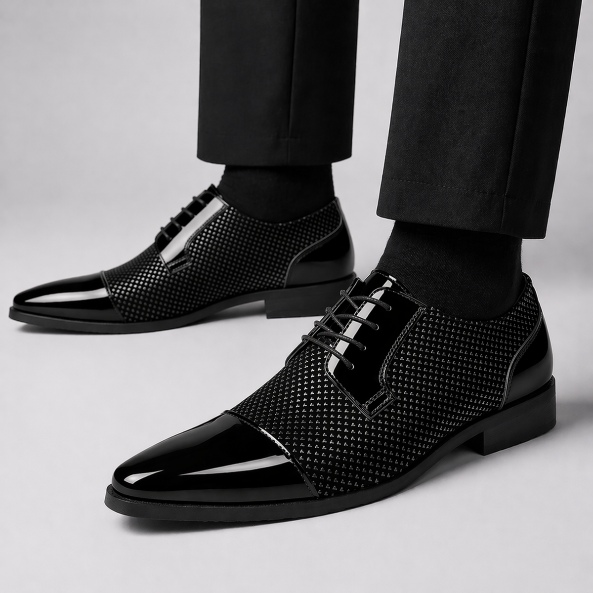 Men's Pointed Toe Oxford Shoes Lace Up Formal Footwear 2