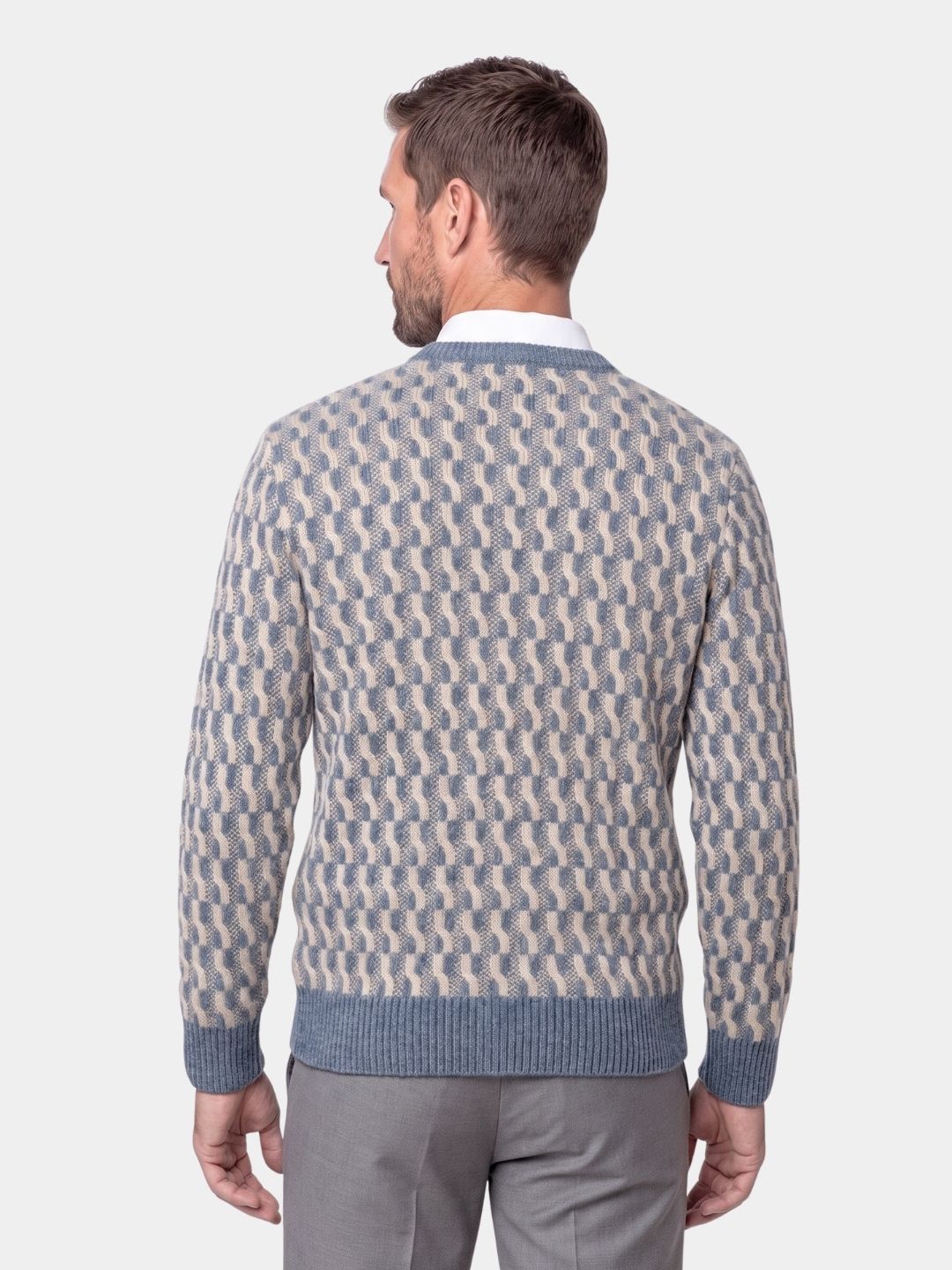 Men's Crew Neck Pullover Sweater | Geometric Pattern & Warm Comfort 2