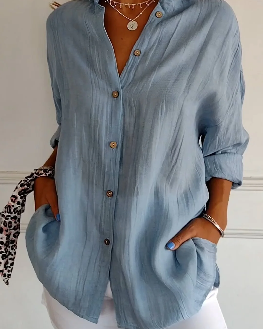Women's Blouse | Tailored Fit & All-Day Comfort 1
