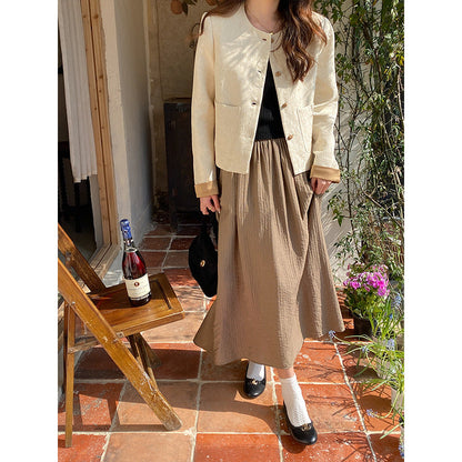 Women's Cropped Blazer | Tailored Fit & Chic Style 3