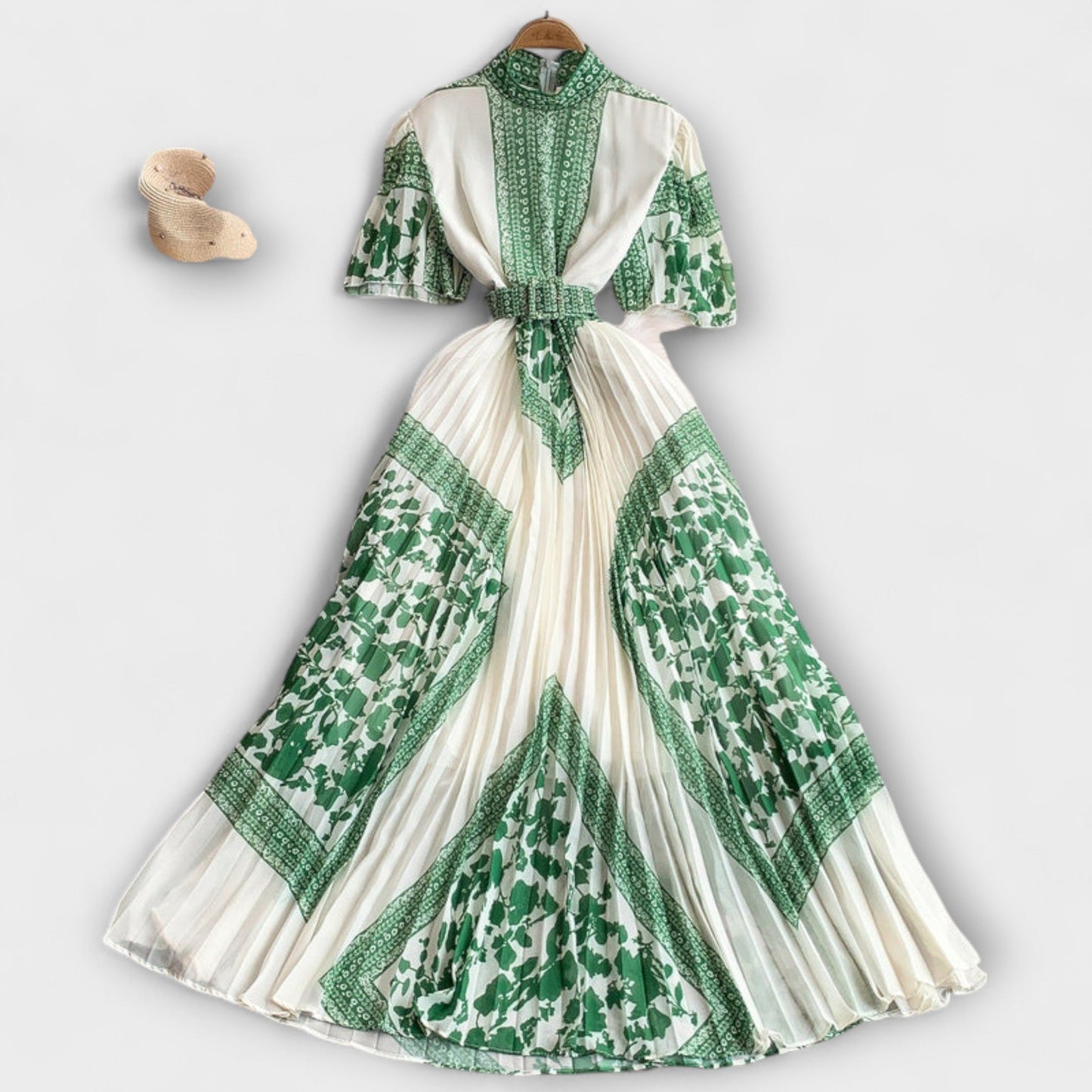 Delilah - Retro Chic Dress for Any Occasion