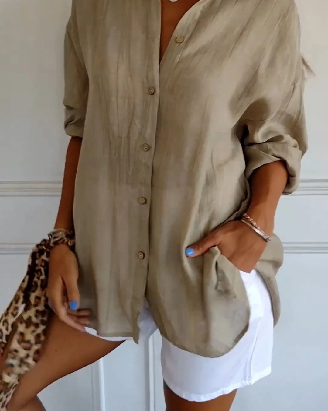 Women's Blouse | Tailored Fit & All-Day Comfort 2