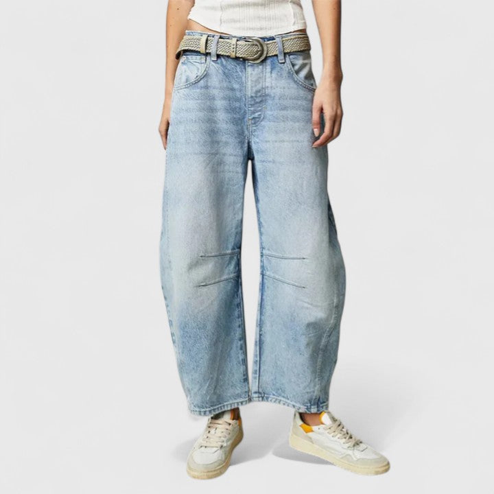 Chic Wide-Leg Rain Pants for Every Occasion