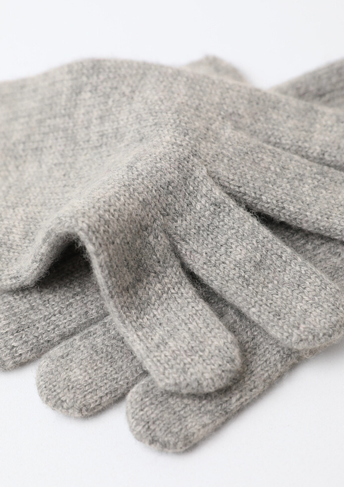 Women's Winter Essentials Set | Soft, Warm Knit for Luxurious Comfort 14