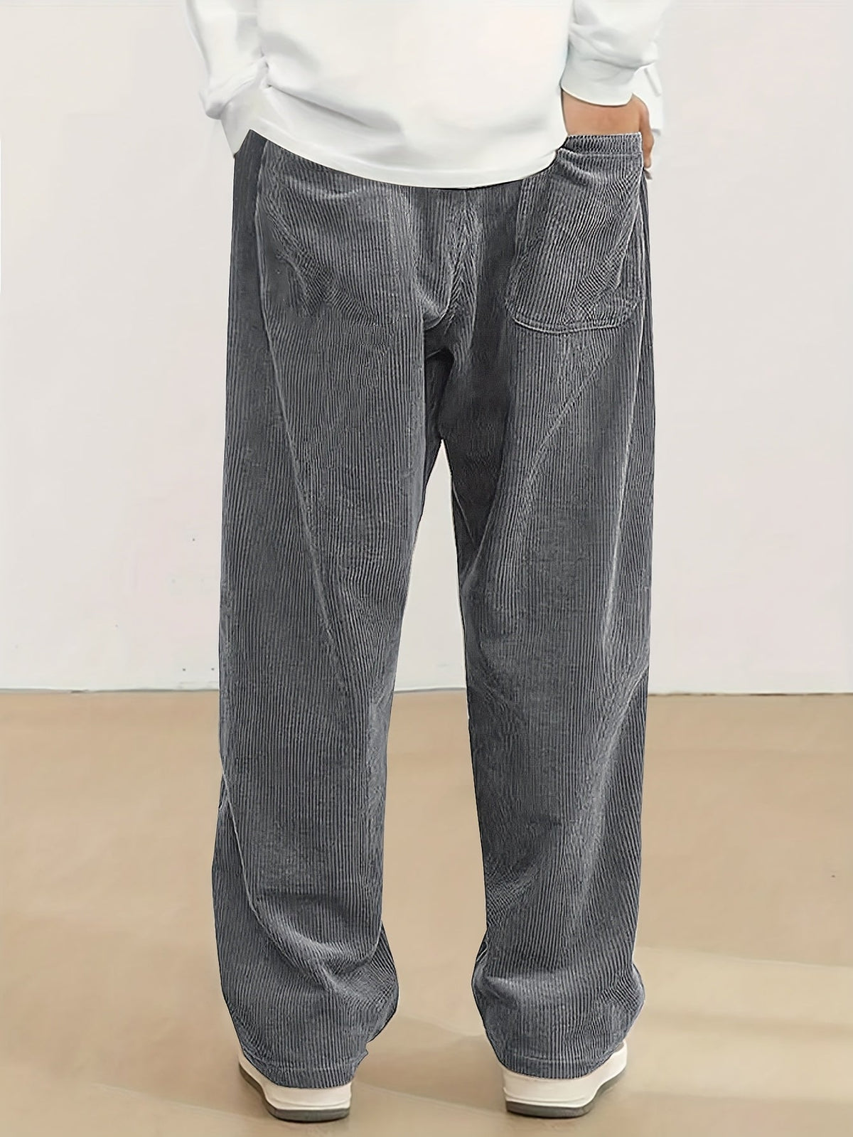 Men's Trousers | Relaxed Straight-Leg Fit 39