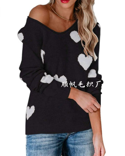 Charming Heart-Pattern Knit Sweater for Everyday Wear