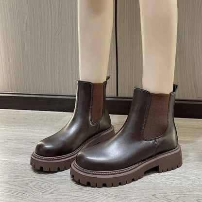 Chic Chelsea Boots for All Occasions