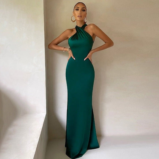 Chic Halter Neck Maxi Dress for Evening Events