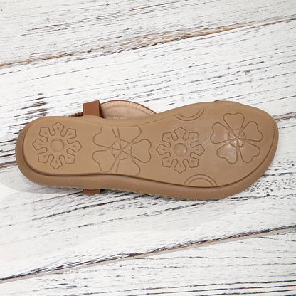 Chic Heart Strap Sandals for Everyday Wear