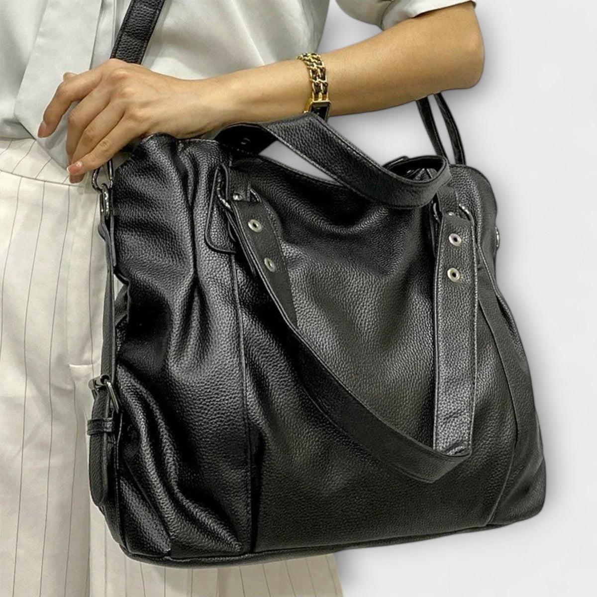 Chic Hobo Shoulder Bag for Everyday Style