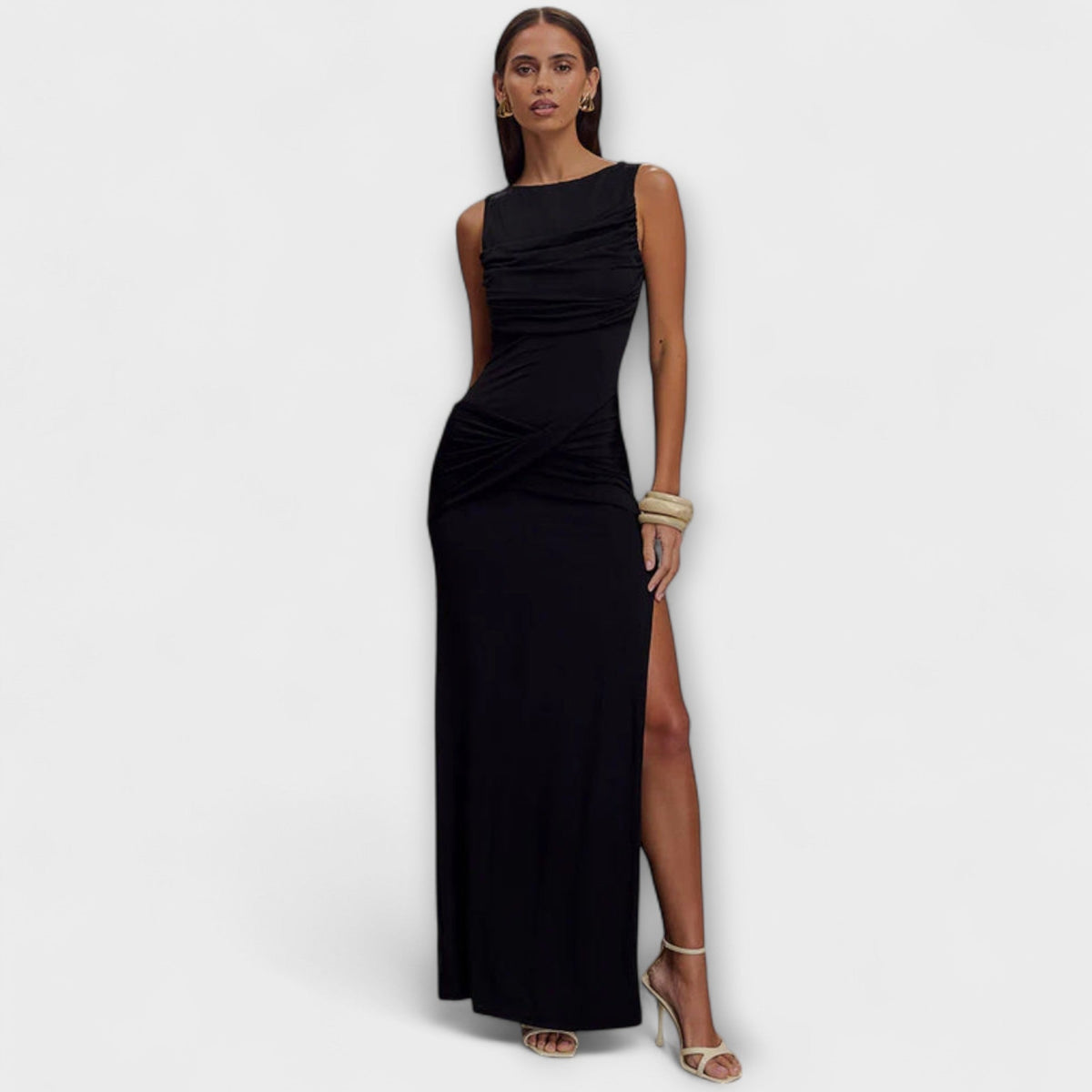 Chic Maxi Dress with High Slit for Any Occasion