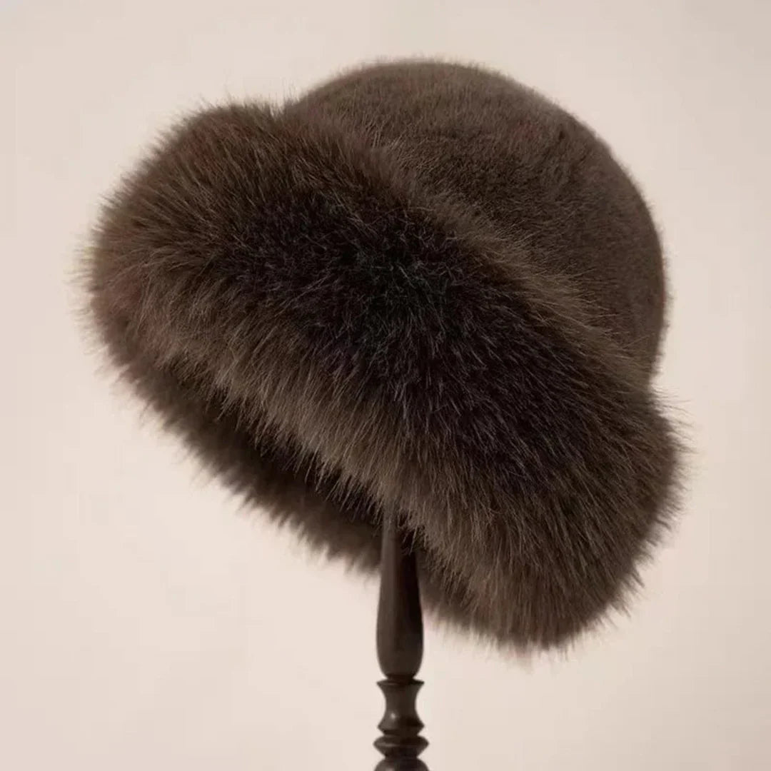 Chic Vintage Faux Fur Hat for Winter Fashion