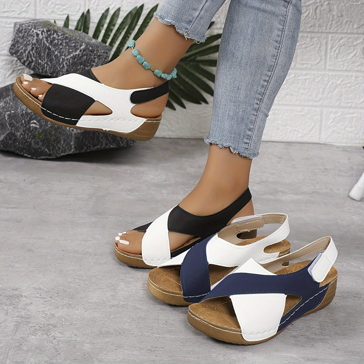 Chic Women's Sandals for Daily Adventures