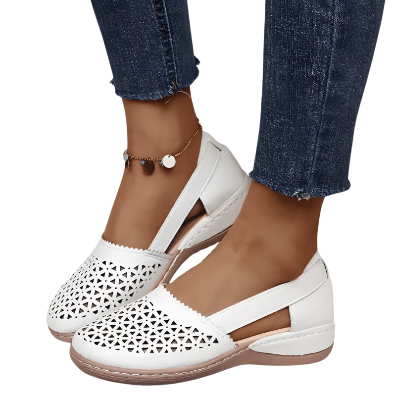 Chic Women's Side Opening Flats for Everyday Wear