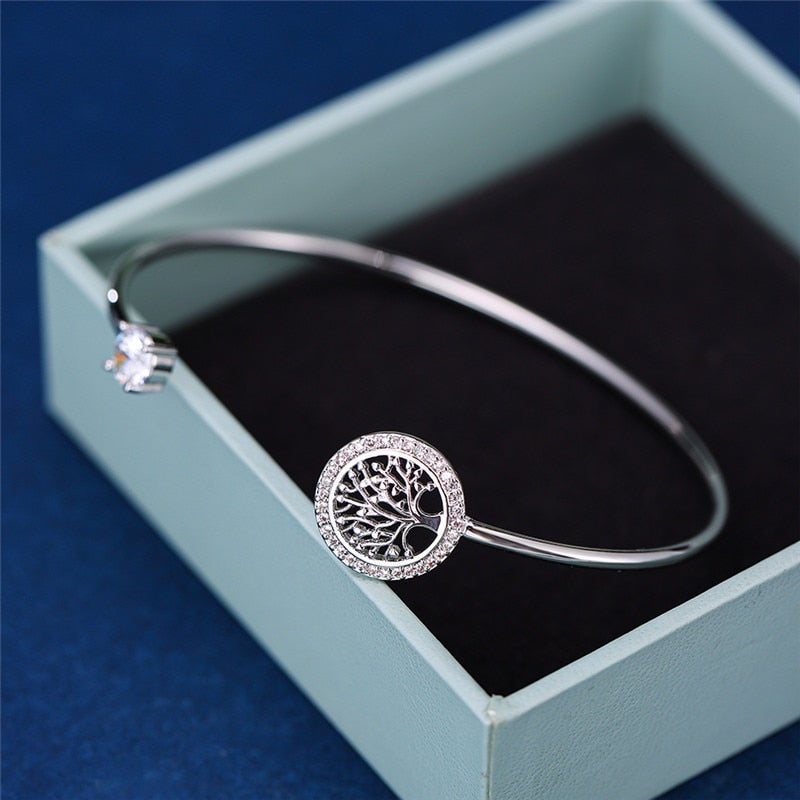 Customizable Tree of Life Bracelet for Everyday Wear
