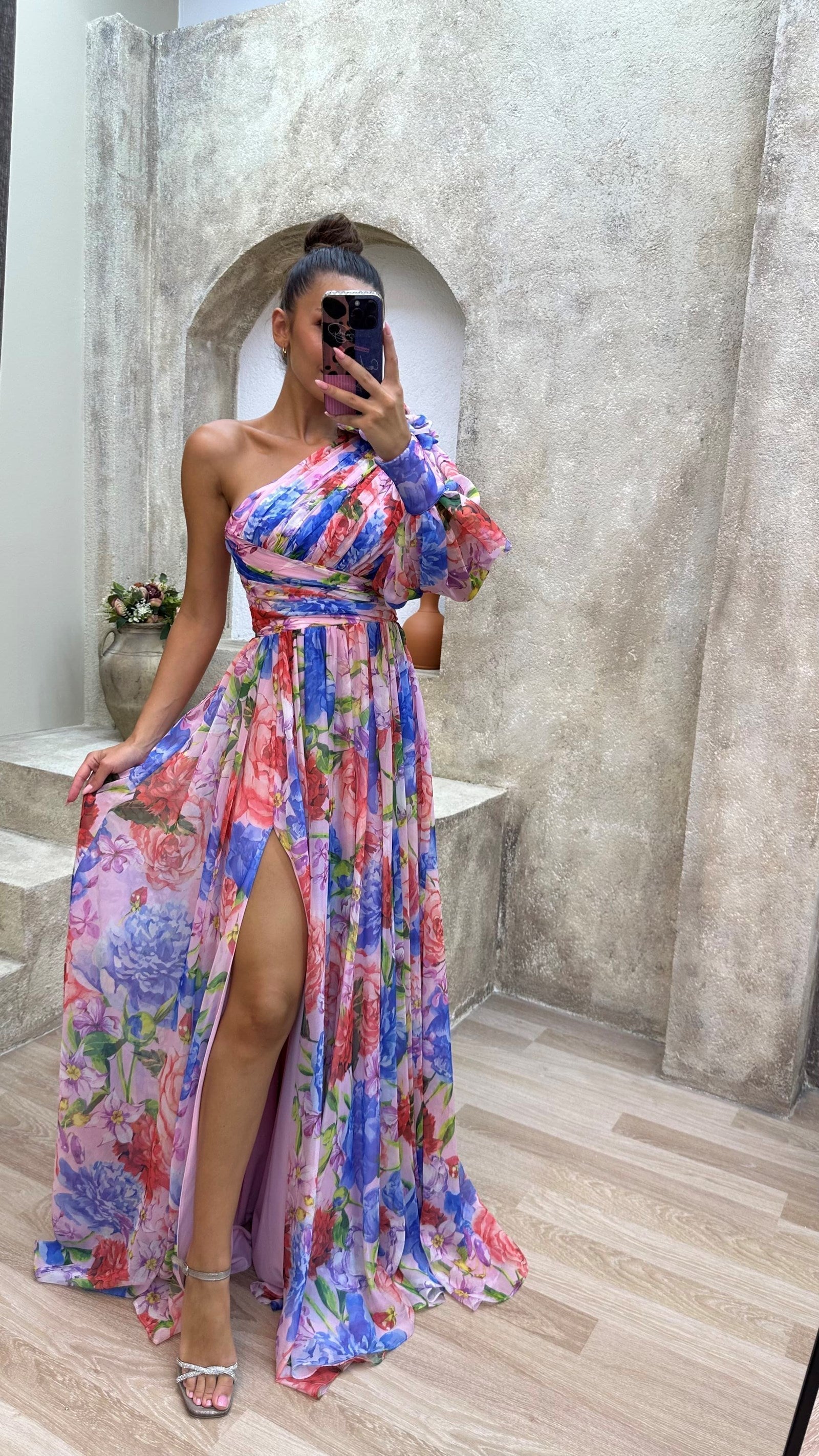 Elegant Flowy Shoulder Dress for Summer Events - Selvina 6