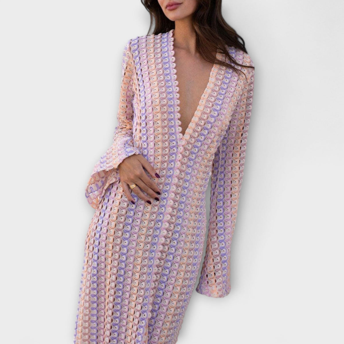 Elina V-Neck Maxi Dress for Summer Getaways