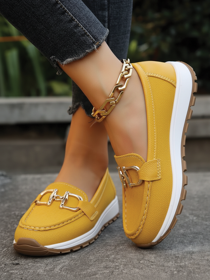 Ellie - Chic Buckle Loafers for Any Occasion
