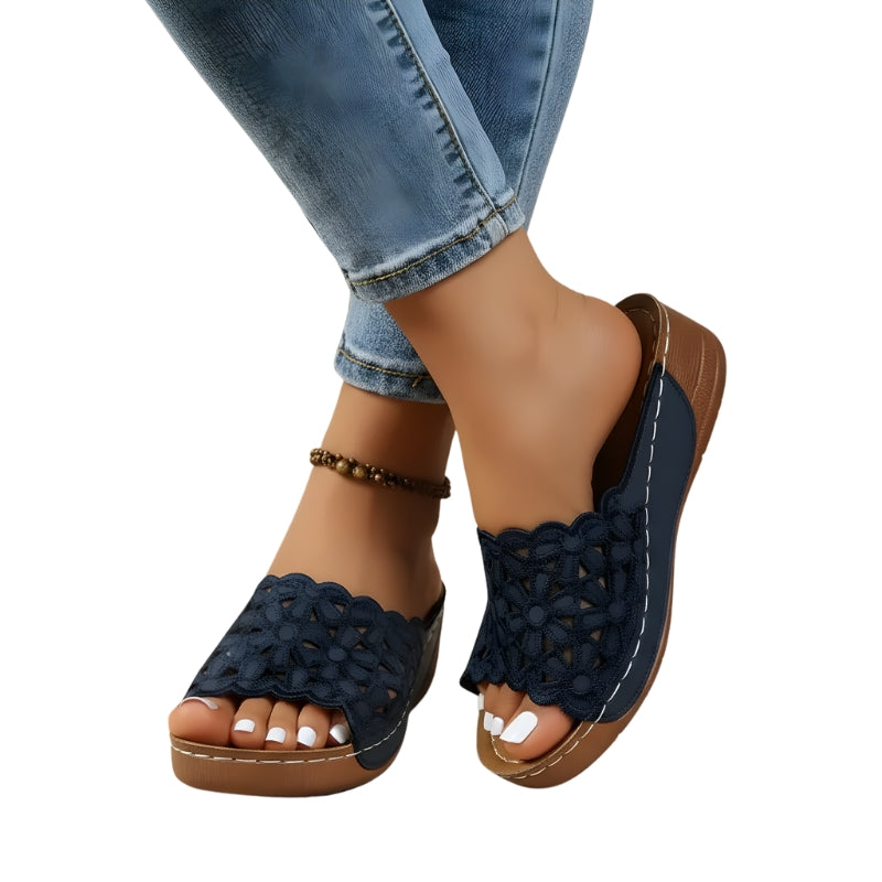 Floral Cutout Women's Platform Sandals for Summer Outings