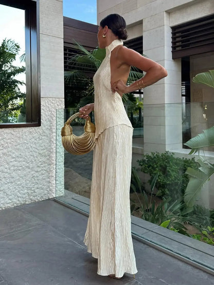 Women's Pleated Set | Halter Neck & Wide-Leg Sophistication