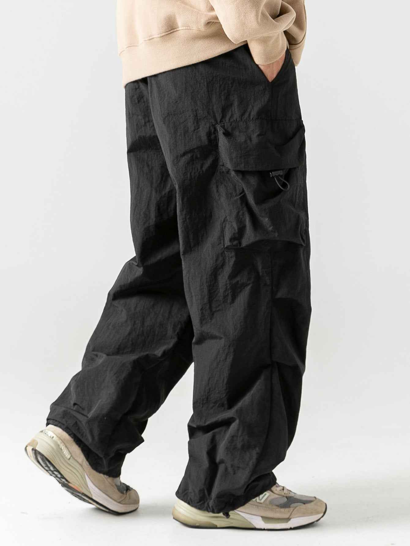 Men's Water-Resistant Cargo Pants – Ideal for Outdoor & Hiking 5