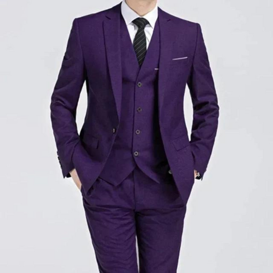 Men’s Black Three-Piece Suit for Formal Occasions