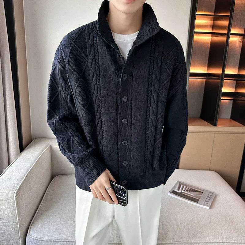 Men's Cable Knit Cardigan for Stylish Layering