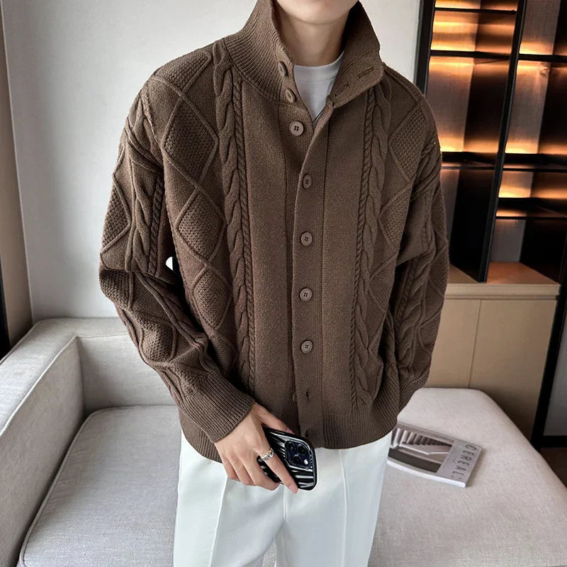 Men's Cable Knit Cardigan for Stylish Layering