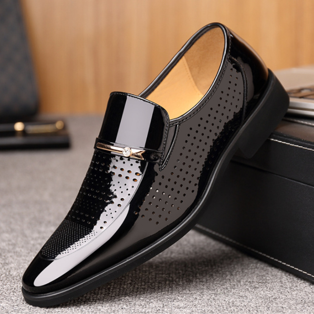 Men's Glossy Slip-On Dress Shoes for Formal Occasions