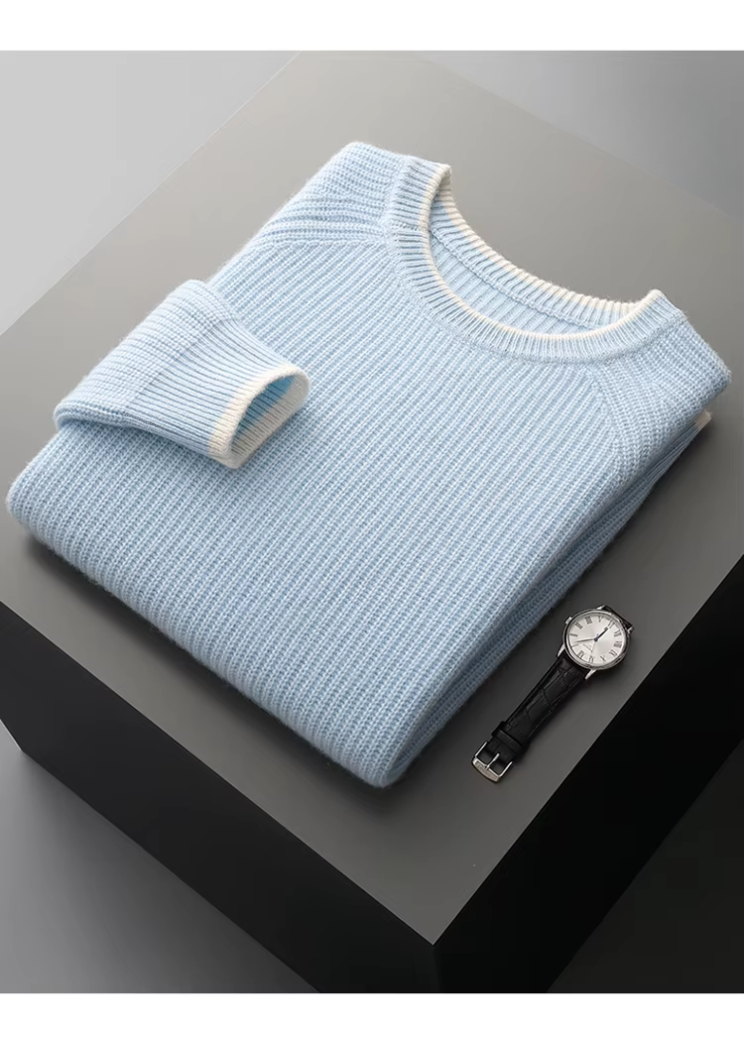 Men's Knitted Crew Neck Sweater for Year-Round Style
