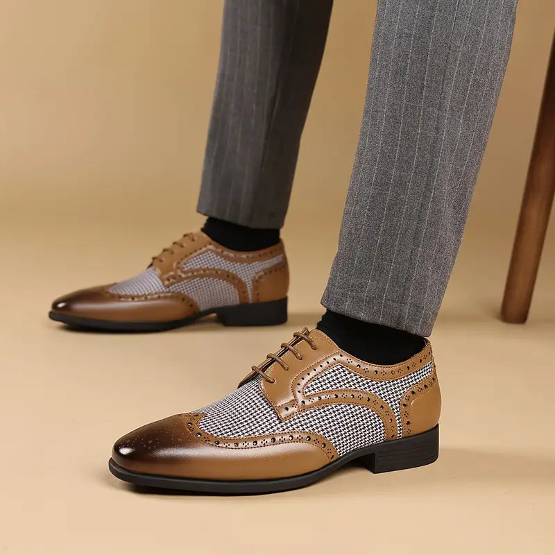 Men’s Lace-Up Brogue Oxford Shoes for Formal and Smart Casual Wear
