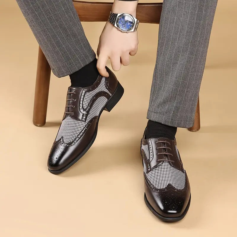 Men’s Lace-Up Brogue Oxford Shoes for Formal and Smart Casual Wear
