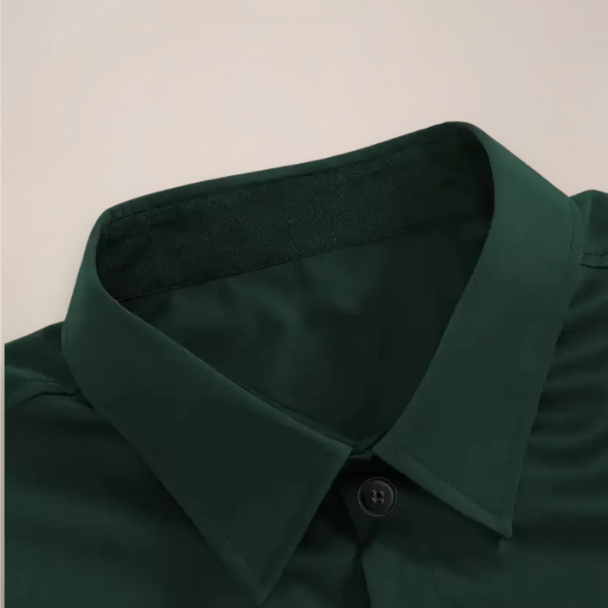 Men’s Long-Sleeve Shirt – Classic Notched Collar for Any Occasion