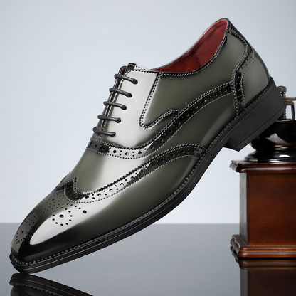 Men's Patent Brogue Dress Shoes – Stylish Wingtip Design for Formal Occasions