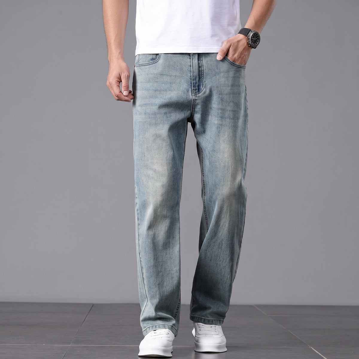 Men's Straight Leg Jeans Relaxed Fit Washed Finish Style