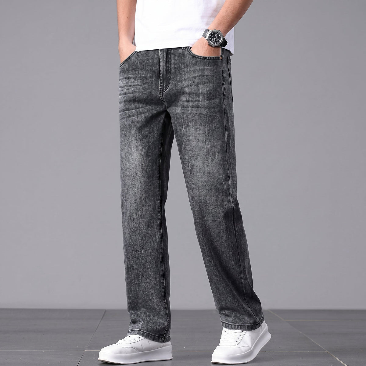 Men's Straight Leg Jeans Relaxed Fit Washed Finish Style