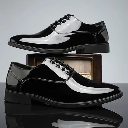 Men’s Two-Tone Patent Lace-Up Dress Shoes for Stylish Occasions