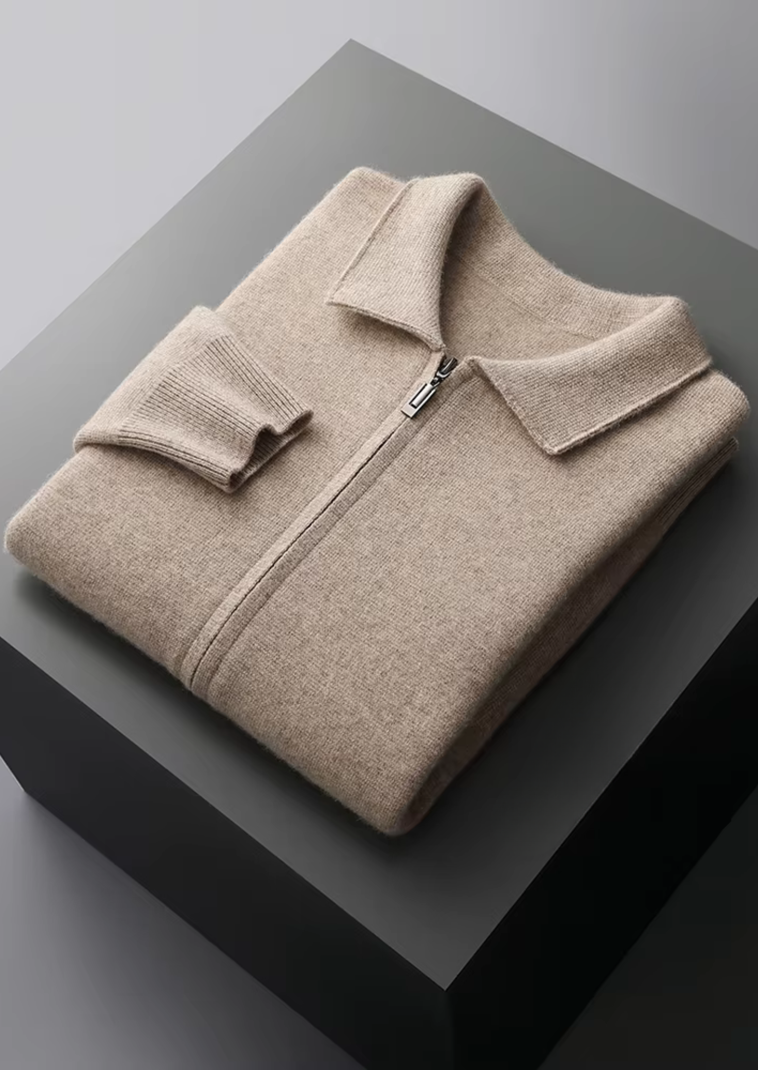 Men's Zip-Up Cardigan Sweater – Stylish Layer for Year-Round Wear