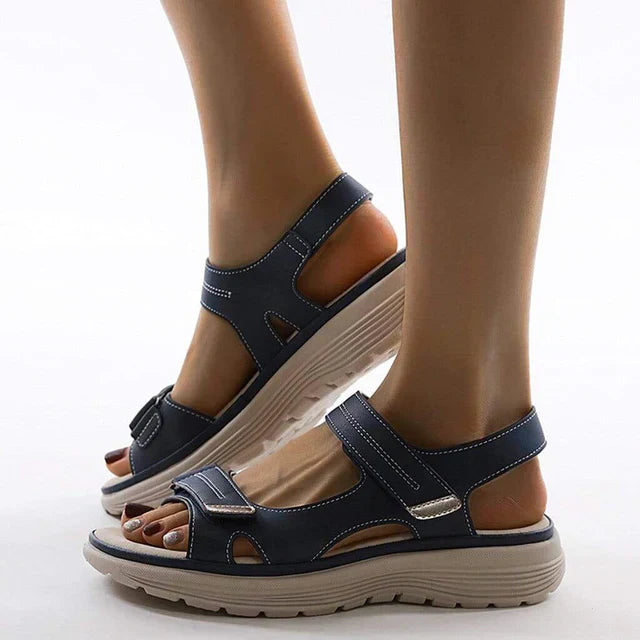 Oakley Summer Sandals with Flexible Sole for Beach and Outdoor Wear