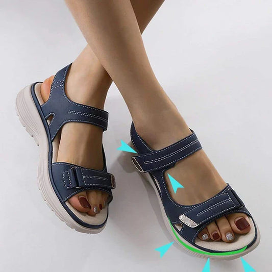Oakley Summer Sandals with Flexible Sole for Beach and Outdoor Wear