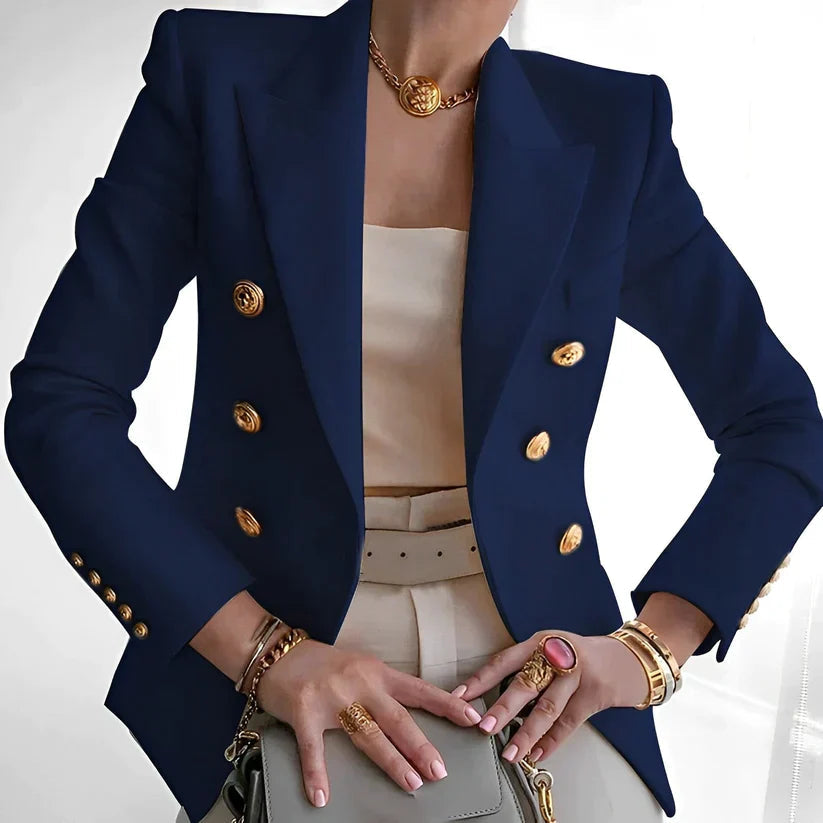 Old School-Inspired Women’s Blazer Classic Tailoring with a Contemporary Twist 3