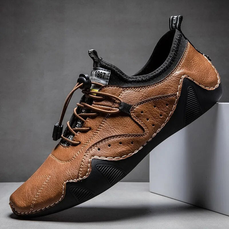 Perforated Bungee Lace Low-Top Driving Shoes for Men – Orthopedic Comfort & Style 2