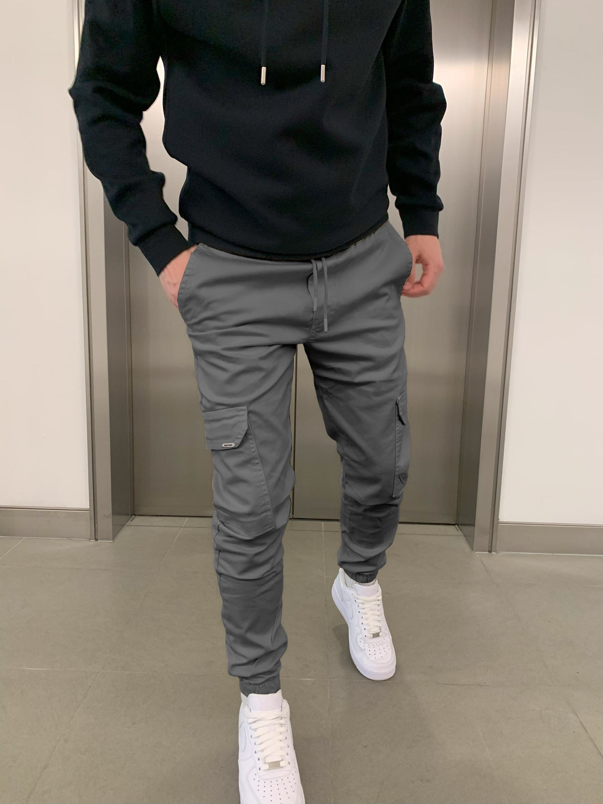 Men's Cargo Jogger Pants | Elastic Waistband & Functional Pockets 19