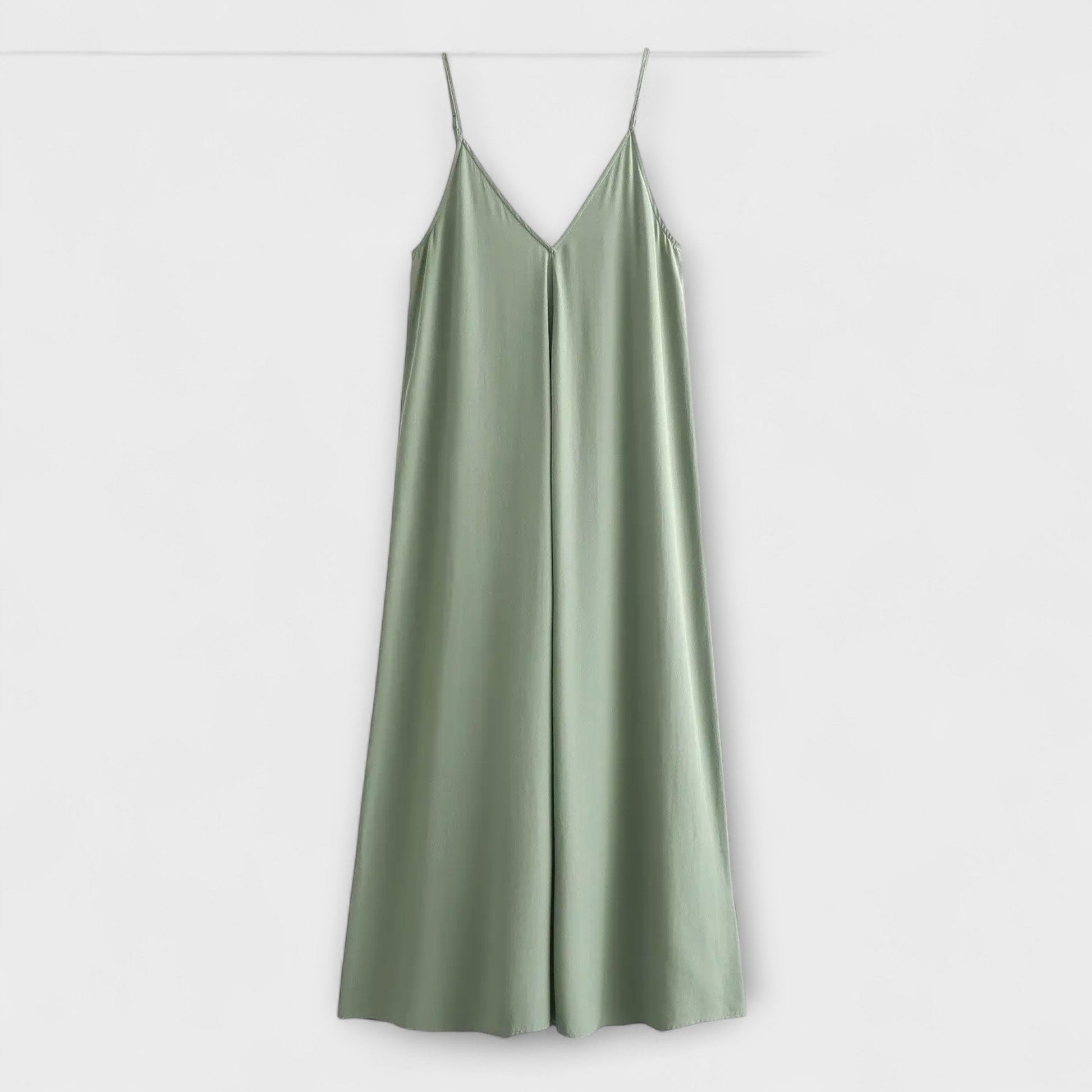 Chic Maxi Dress for Any Occasion