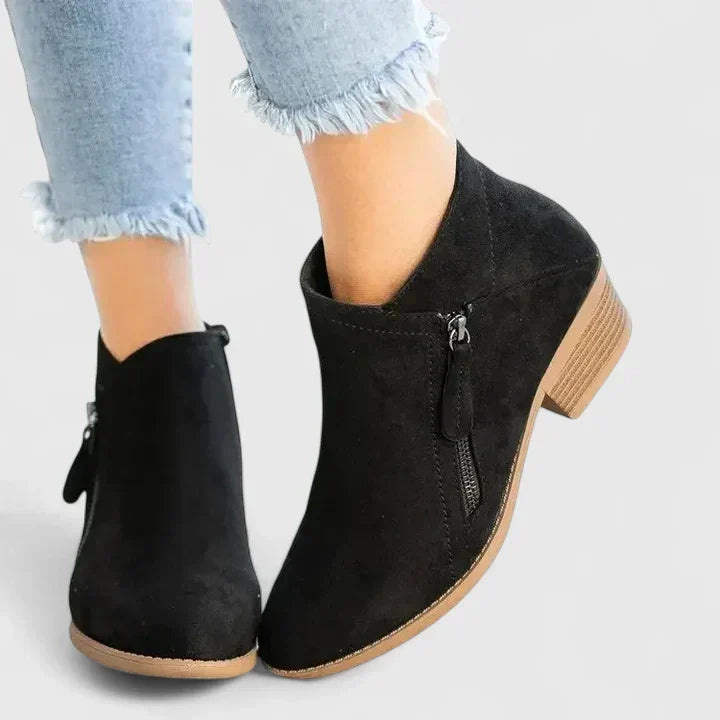 Women's Orthopaedic Boots | All-Day Support & Grip 1
