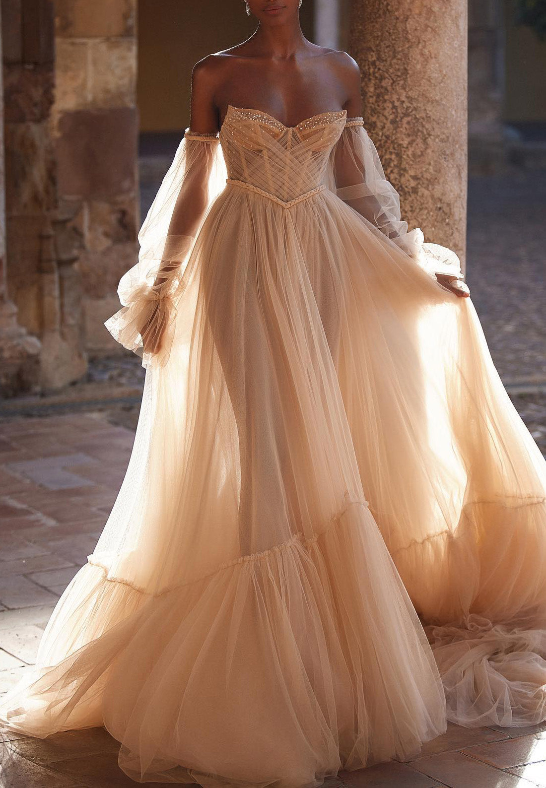 Women's Wedding Dress | Sweetheart Neckline & Puff Sleeves 2