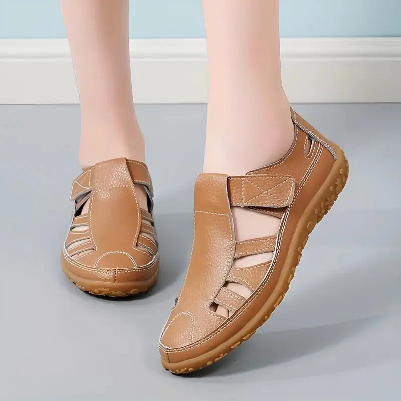 Vintage Leather Sandals for Women – Elegant & Comfortable Design 1