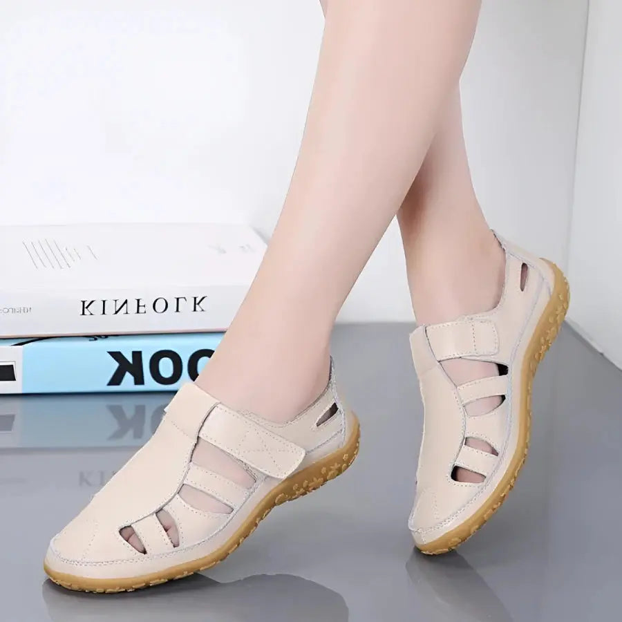 Vintage Leather Sandals for Women – Elegant & Comfortable Design 2